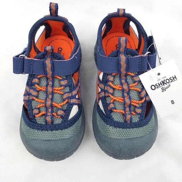 oshkosh sandals